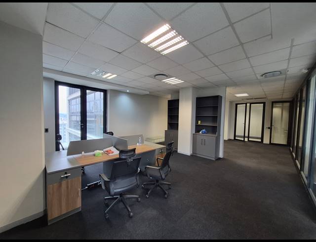 134M² OFFICE TO LET IN MORNINGSIDE